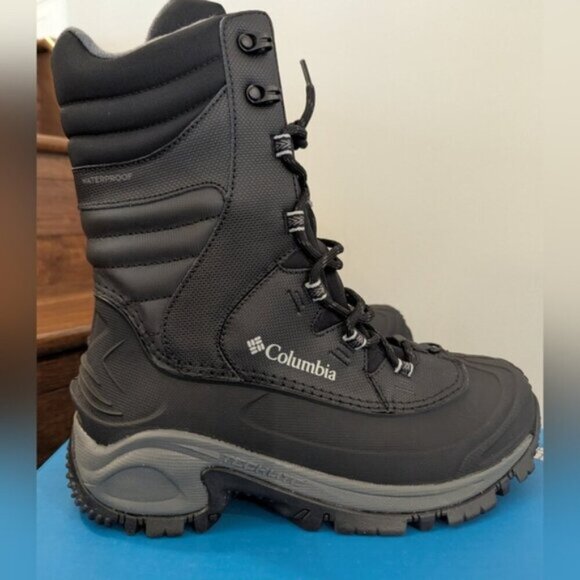Columbia BUGABOOT III XTM INSULATED MEN'S WINTER BOOTS - size 8 New - Picture 1 of 13